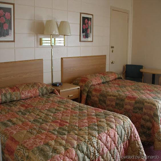 Scottish Inns Mcminnville Extérieur photo
