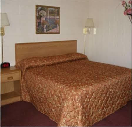 Scottish Inns Mcminnville Extérieur photo